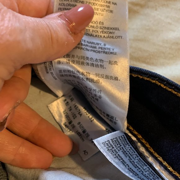 LEVIS Women's Jeans 721 Skinny 30 Hi rise - Picture 6 of 7